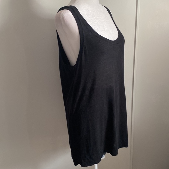 Banana Republic 2-Piece Summer Ready Tank Top Bundle Size Medium - Picture 10 of 13